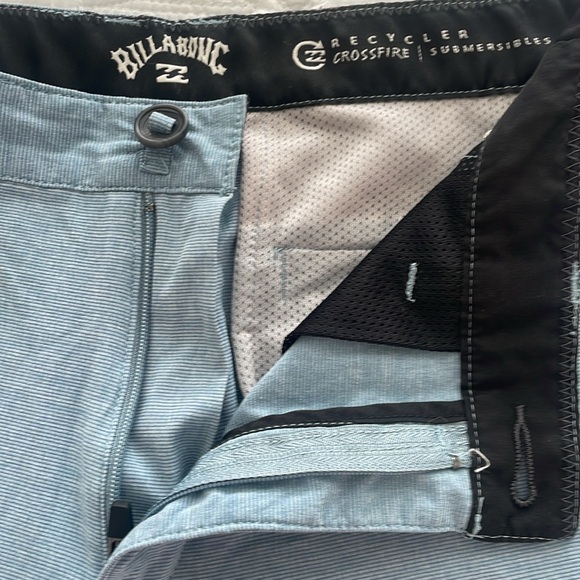 Billabong Boys Crossfire Submersibles shorts size 27 - Picture 3 of 4